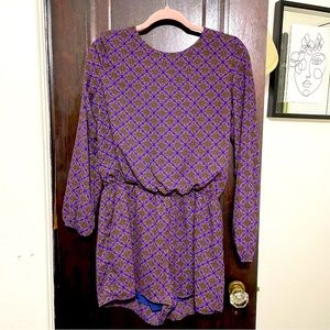 RETAIL: $79
BRAND: Lucca Couture
SIZE: M